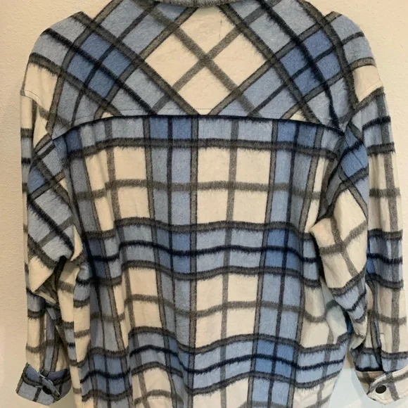 Zara Light Blue and Cream Plaid Button-Up Shacket Jacket Over shirt, XS - Picture 2 of 9